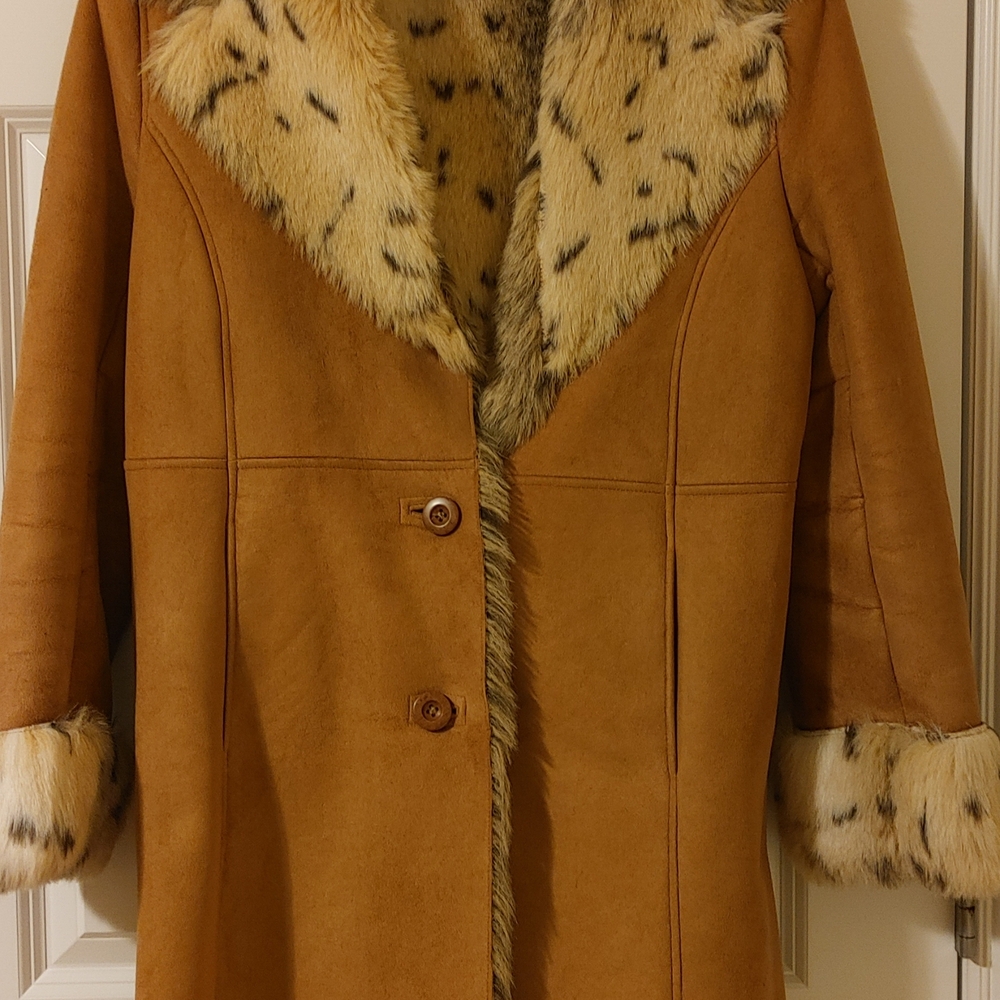 Women's Tan Faux Fur Trim Coat